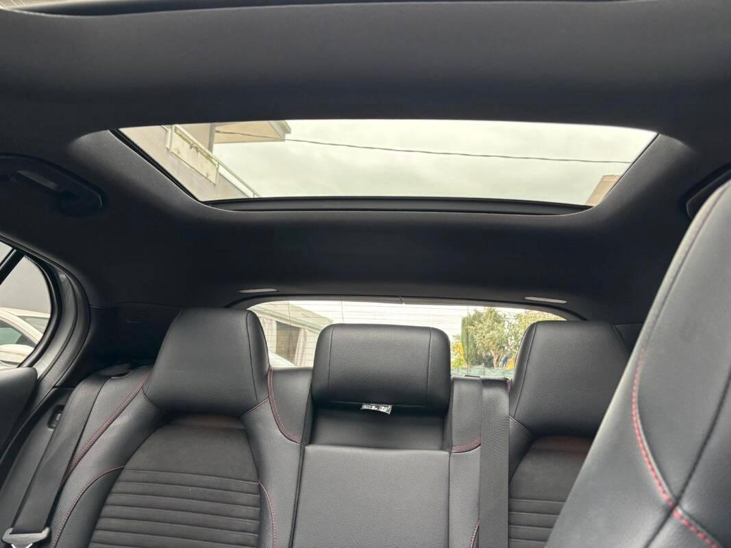 Mercedes Classe GLA 200 d Sport auto