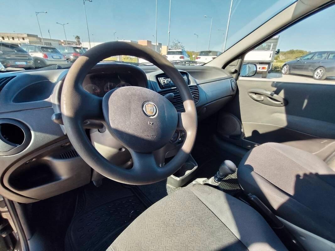 Fiat Punto 1.2 Classic Active 5p