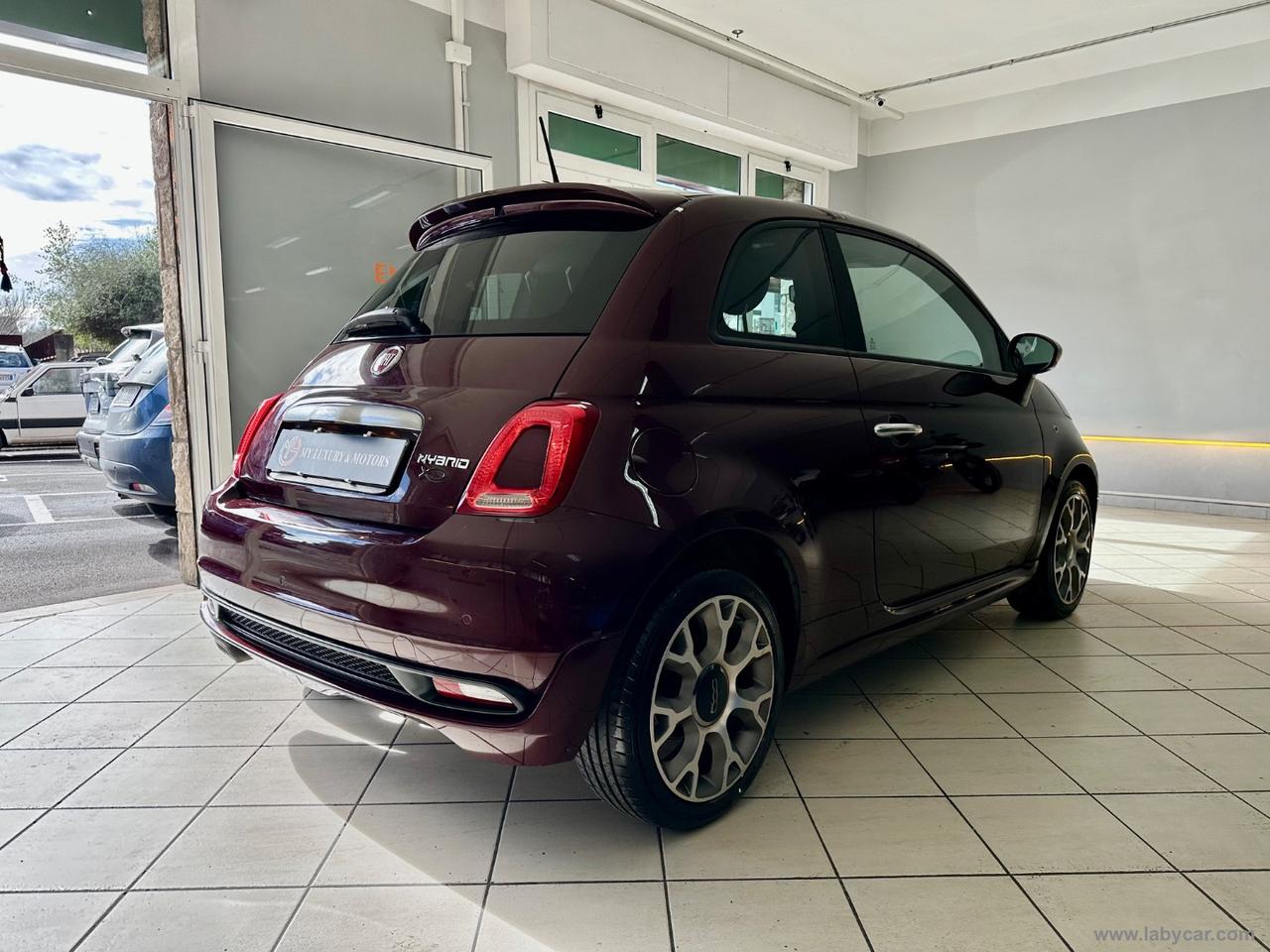 FIAT 500 1.0 Hybrid Rockstar UNIPRO