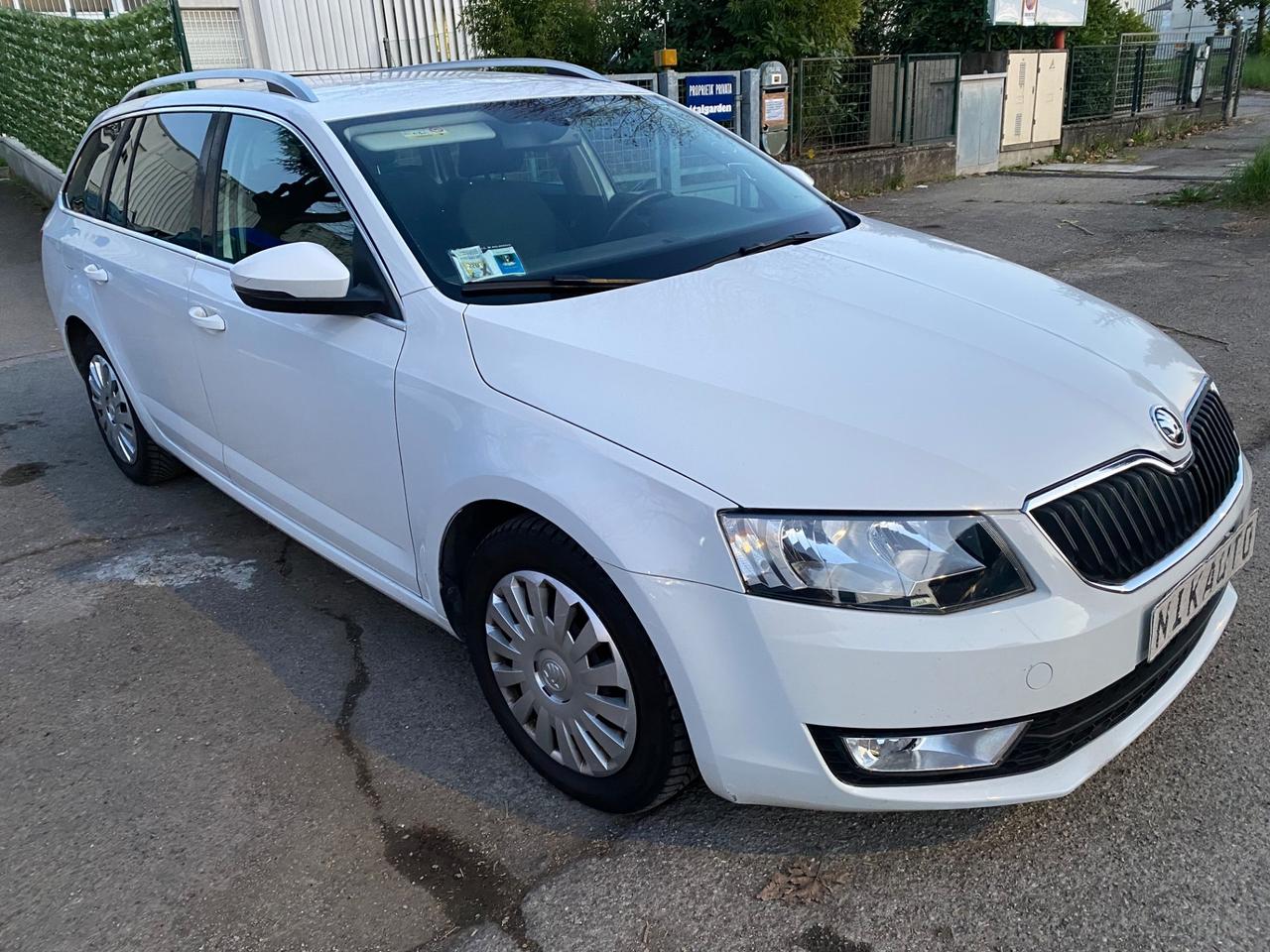 Skoda Octavia 2.0 DSG WAGON STILE 110kW