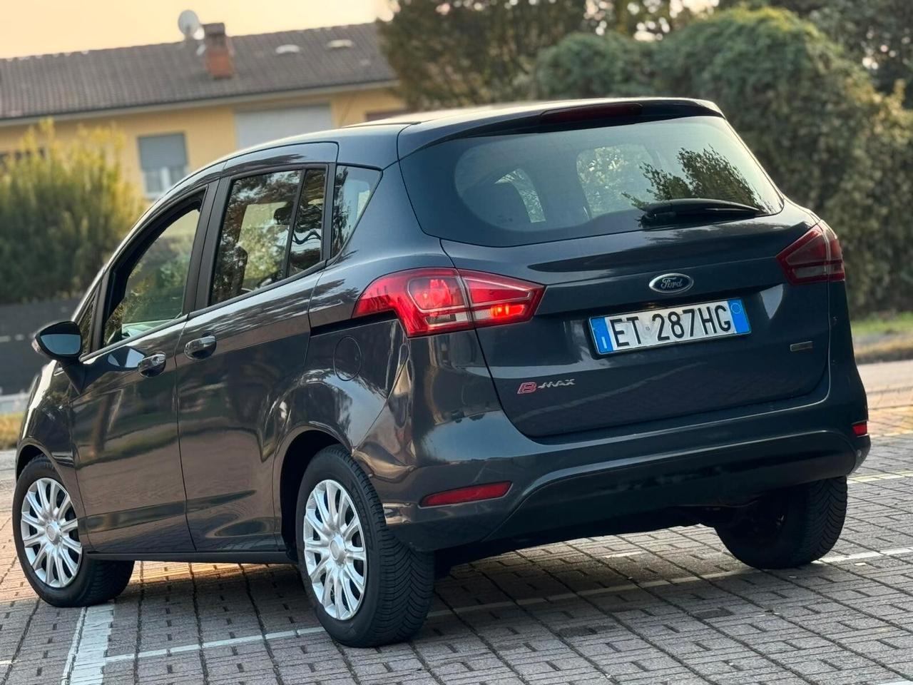 Ford B-Max 1.5 TDCi 75 CV Titanium..CELL 320 147 1147 WUATSAPP