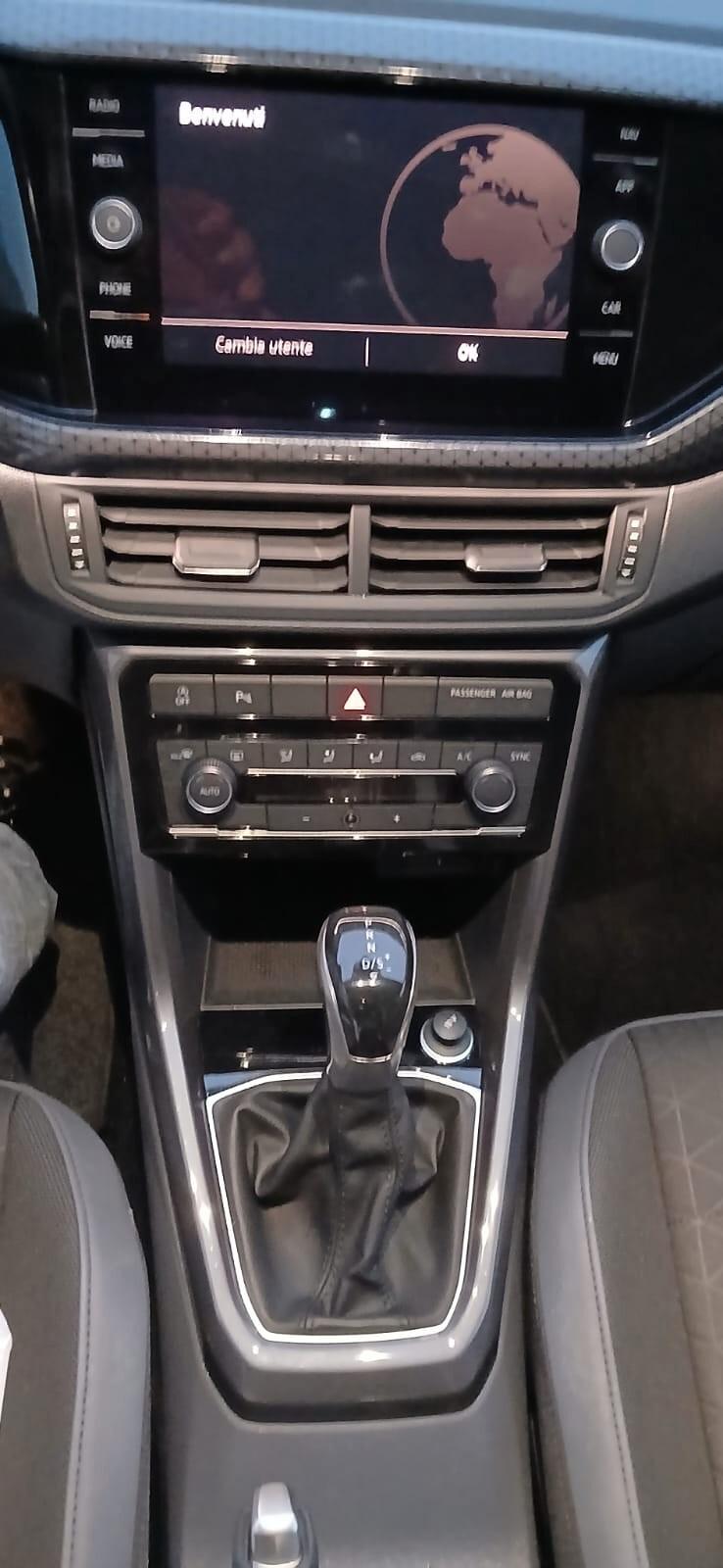 Volkswagen T-Cross 1.6 TDI DSG - 2020