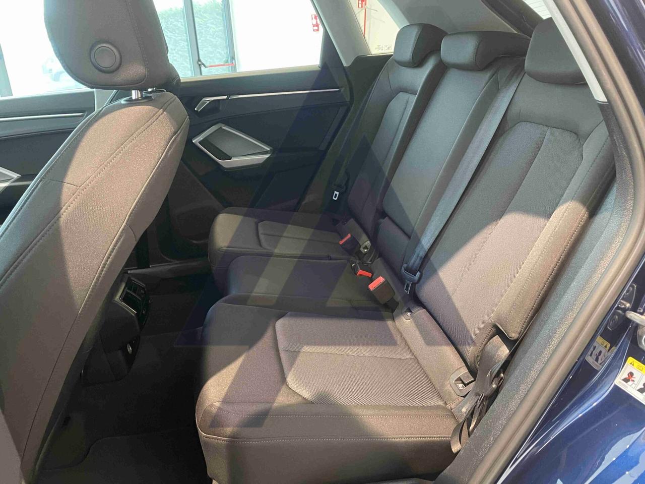 Audi Q3 35 TDI S tronic Business Advanced