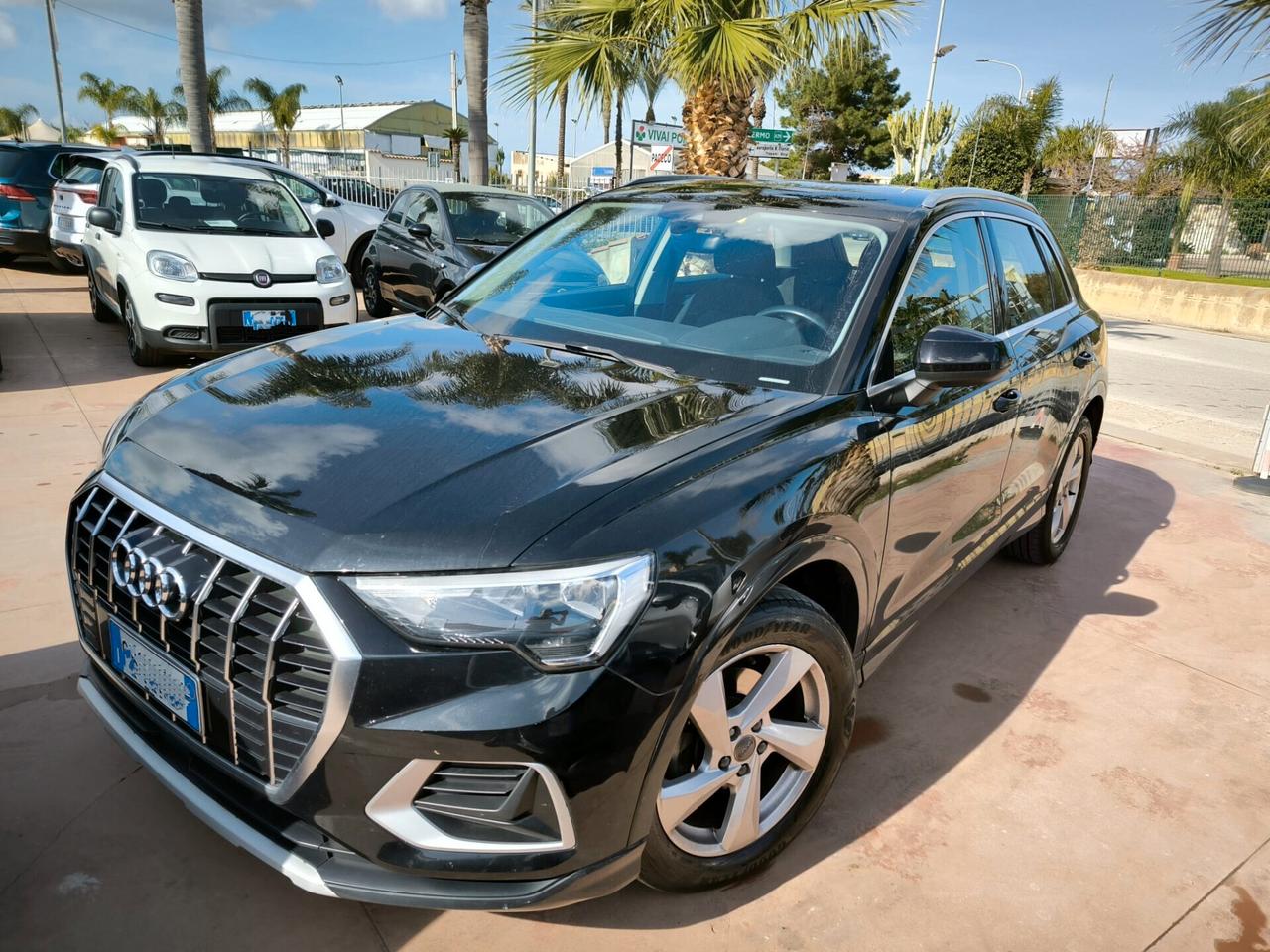 Audi Q3 35 TDI S tronic Business Advanced