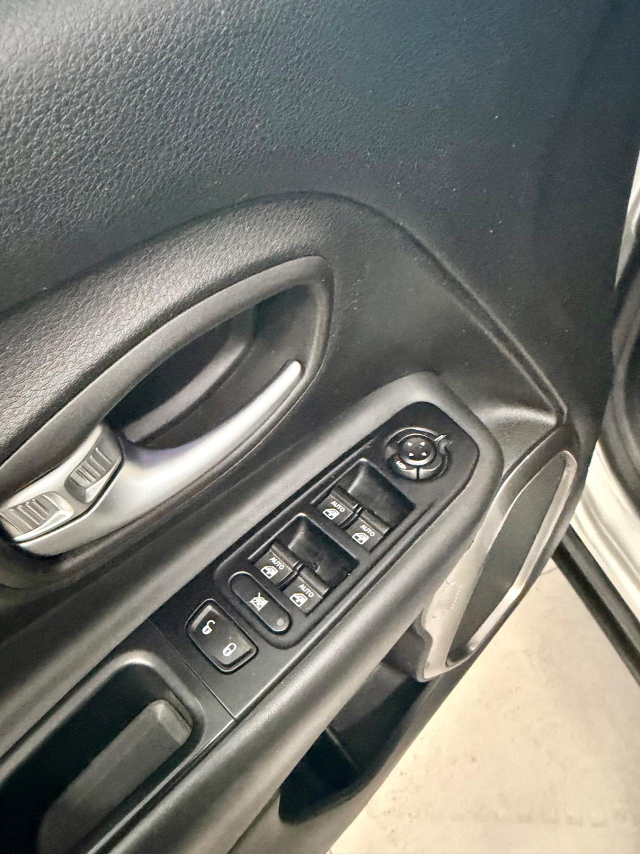 Jeep Renegade 1.6 Mjt 120 CV Limited FINANZIABILE