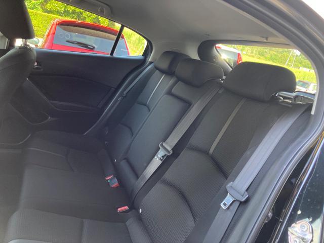 MAZDA 3 1.5 Skyactiv-D Exceed AUTOMATICA