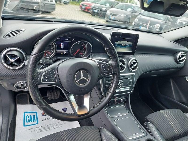 Mercedes-Benz Classe A A 180 d Automatic Premium