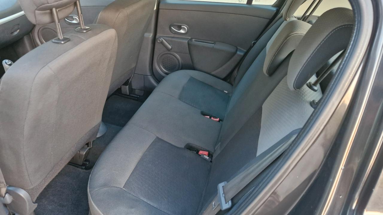 Renault Clio 1.2 16V 5 porte GPL Dynamique