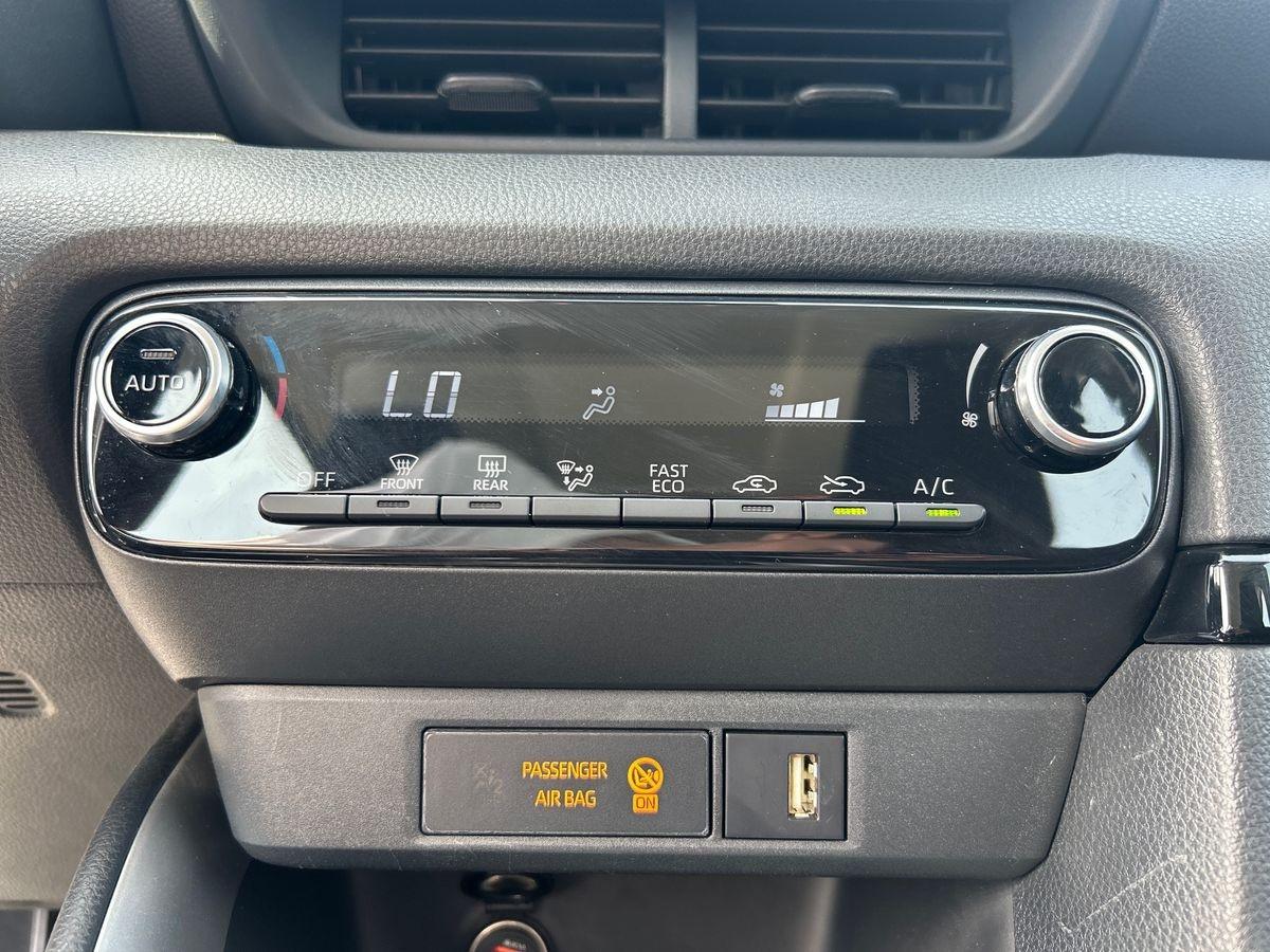TOYOTA Yaris 4ª serie - Yaris 1.5 Hybrid 5 porte Trend