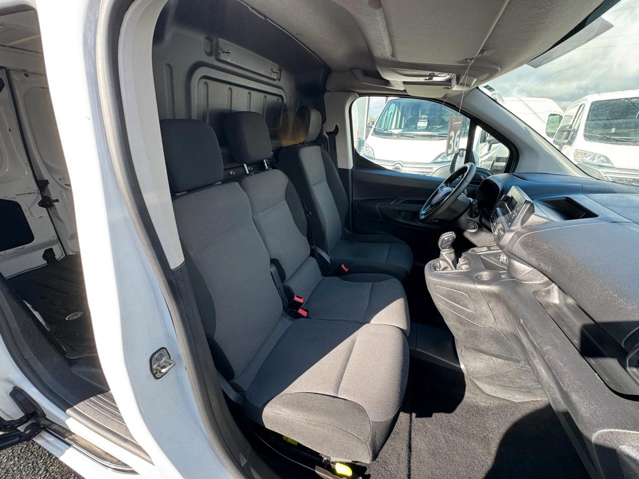 OPEL COMBO CARGO 3 POSTI - 1.5 Diesel 100 CV - FURGONE
