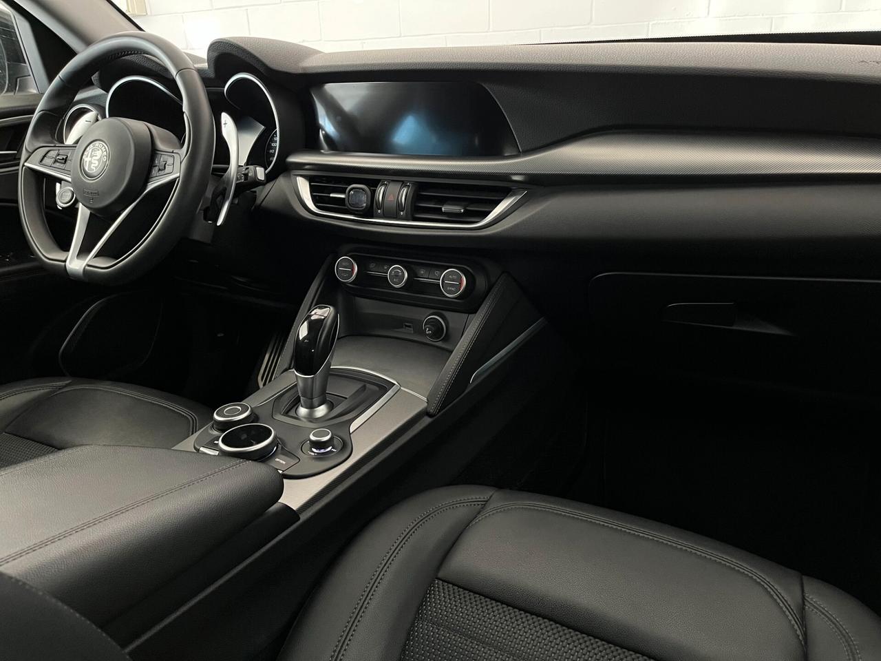 Alfa Romeo Stelvio 2.2 Turbodiesel 210 CV AT8 Q4 Executive