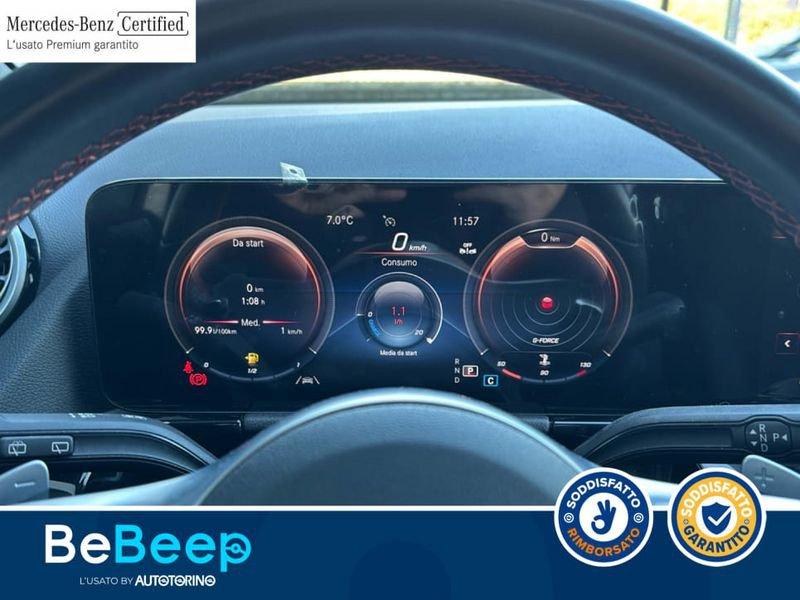 Mercedes-Benz GLA 200 D PREMIUM 4MATIC AUTO