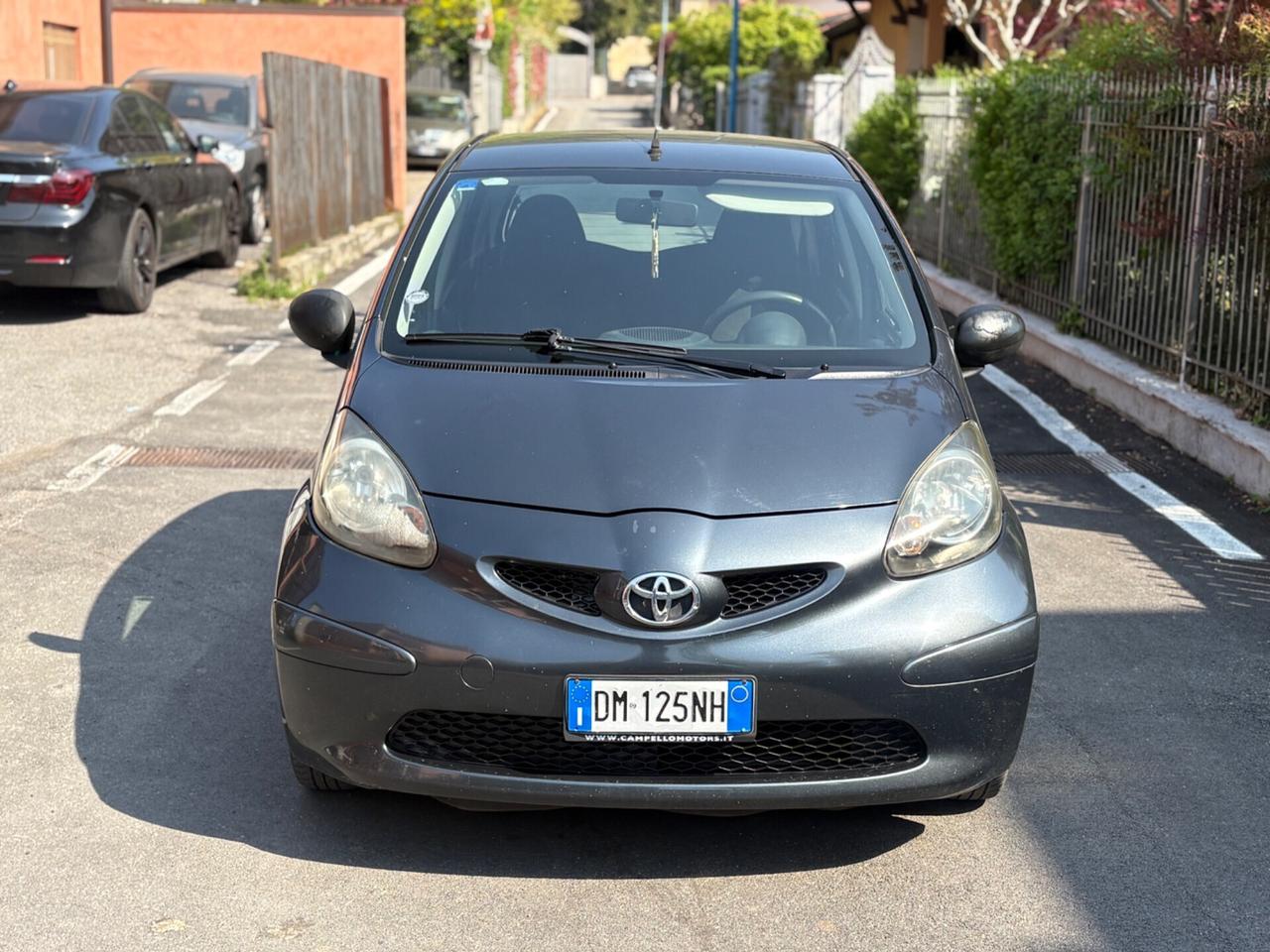 Toyota Aygo 1.0 12V VVT-i 5 porte NEOPATENTATI