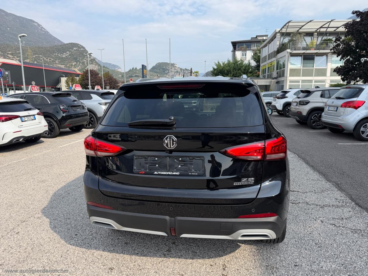 MG ZS Hybrid+ Luxury TETTO APRIBILE PANORAMICO