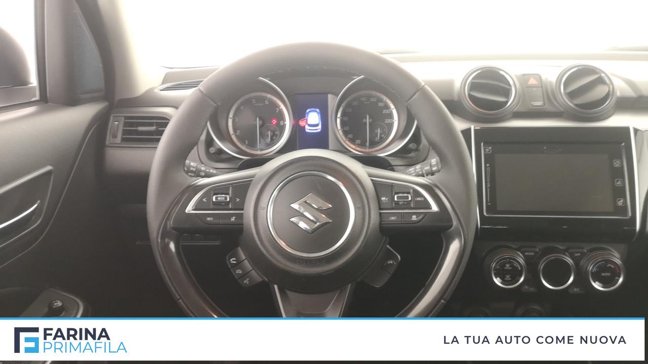 SUZUKI Swift VI 2017 - Swift 1.2h Top 2wd
