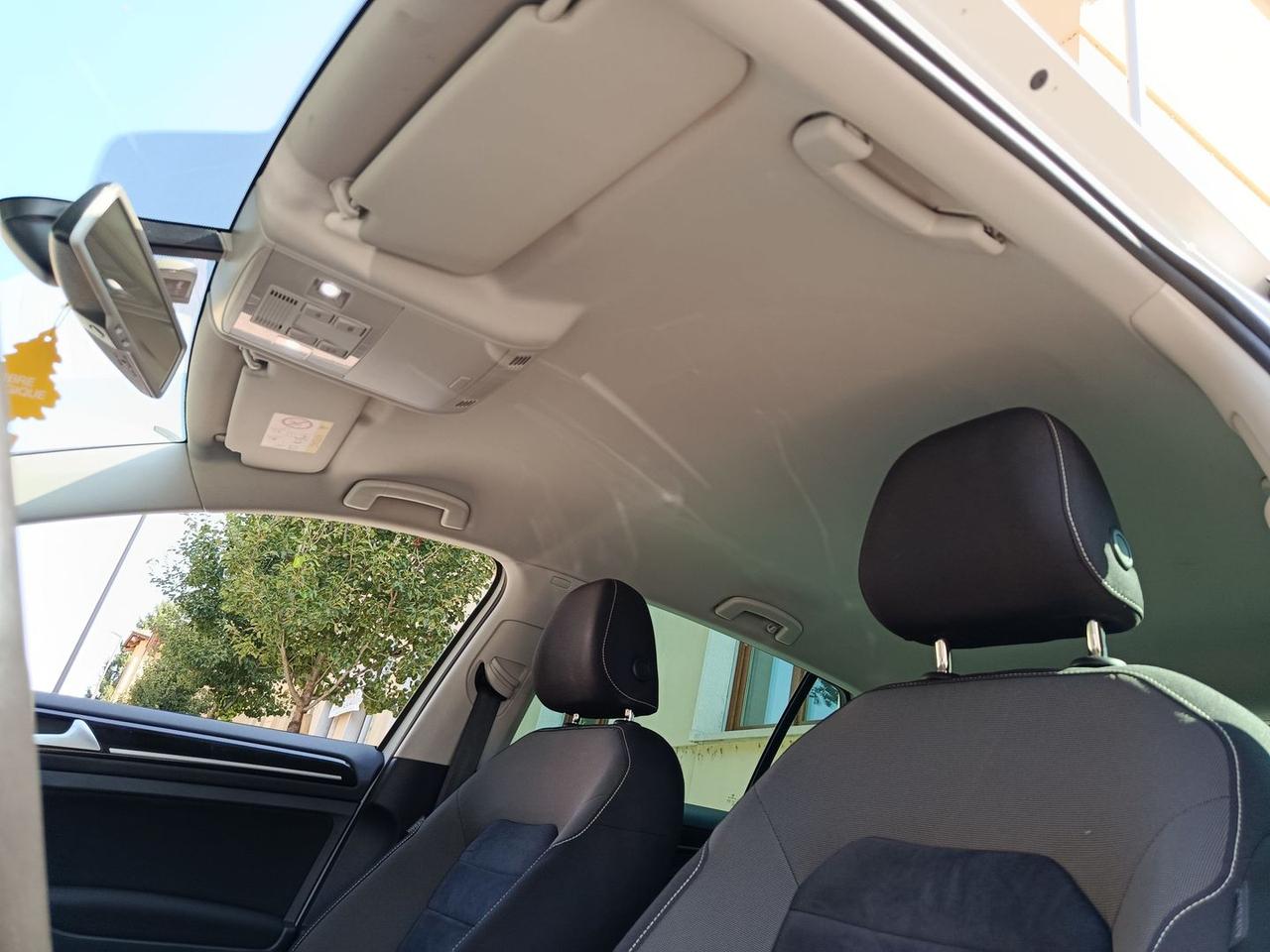 Volkswagen Golf 2.0 TDI BluEmotion R-Line #6035