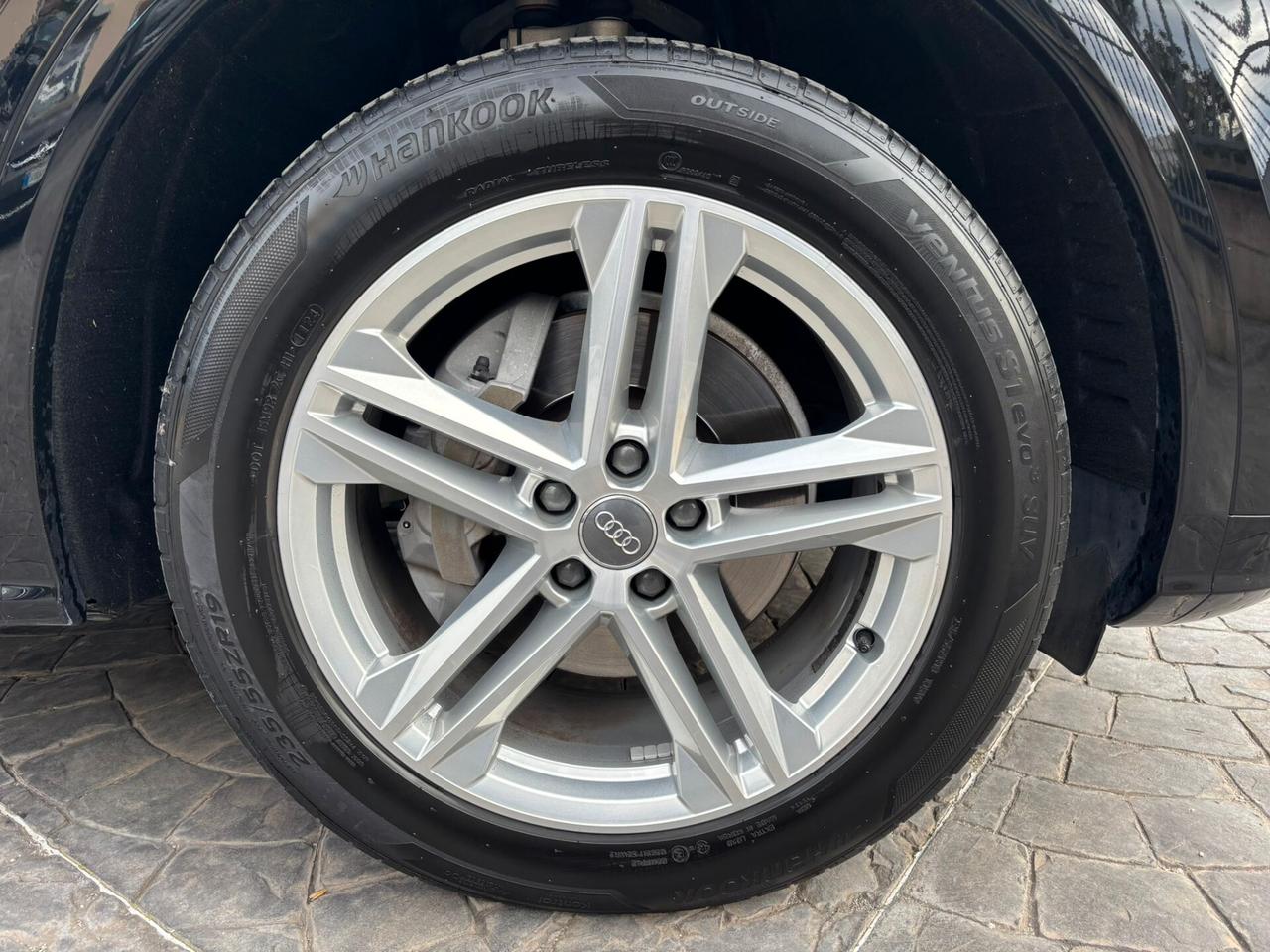 Audi Q5 40 TDI quattro S-tronic ! S-LINE INT/EST. !