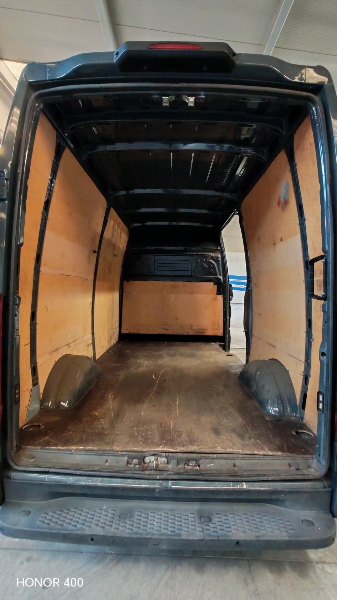 Iveco Daily 2.3 HPT DIESEL L2 H2 2017 AUTOMATICO EURO 6