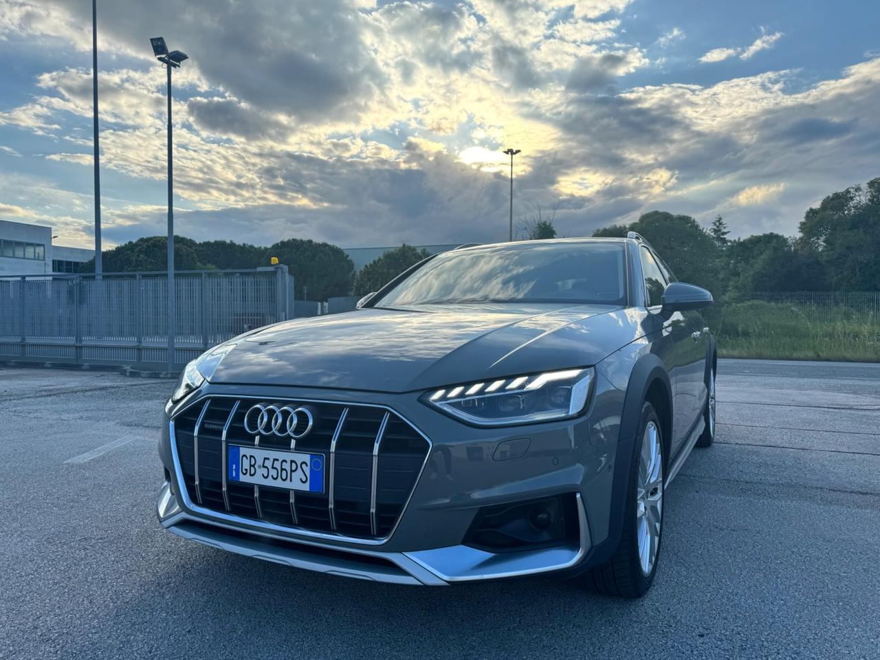 AUDI A4 ALLROAD 2.0 Tdi -Virtual Led Ambient 19