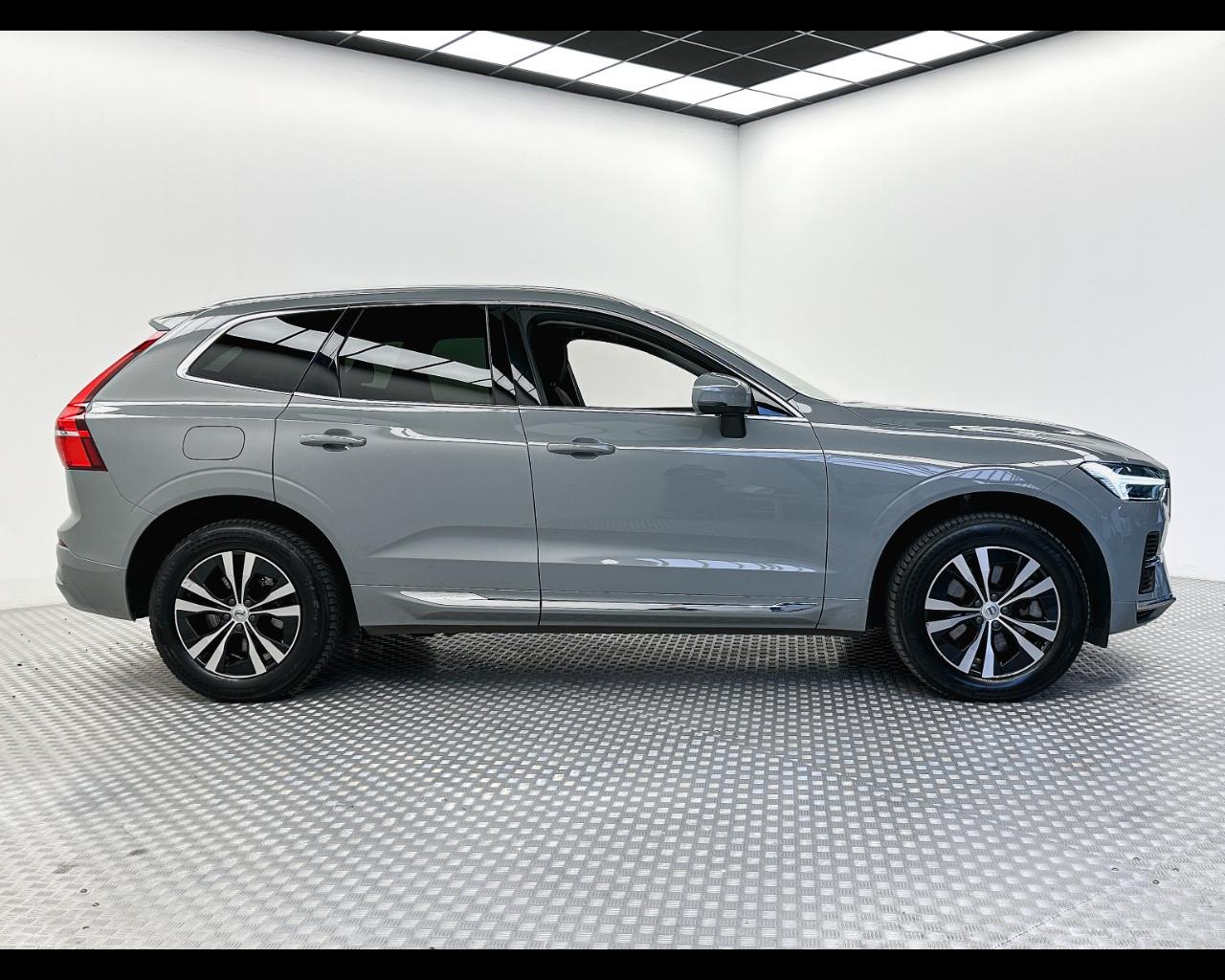 VOLVO XC60 (2017-->) - XC60 T6 Recharge Plug-in Hybrid AWD automatico Core