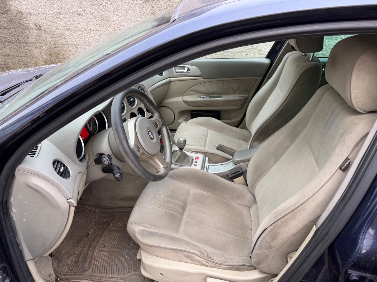 AlLAFA 159 2.4JTDm SPORTWAGON SOLO EXPORT