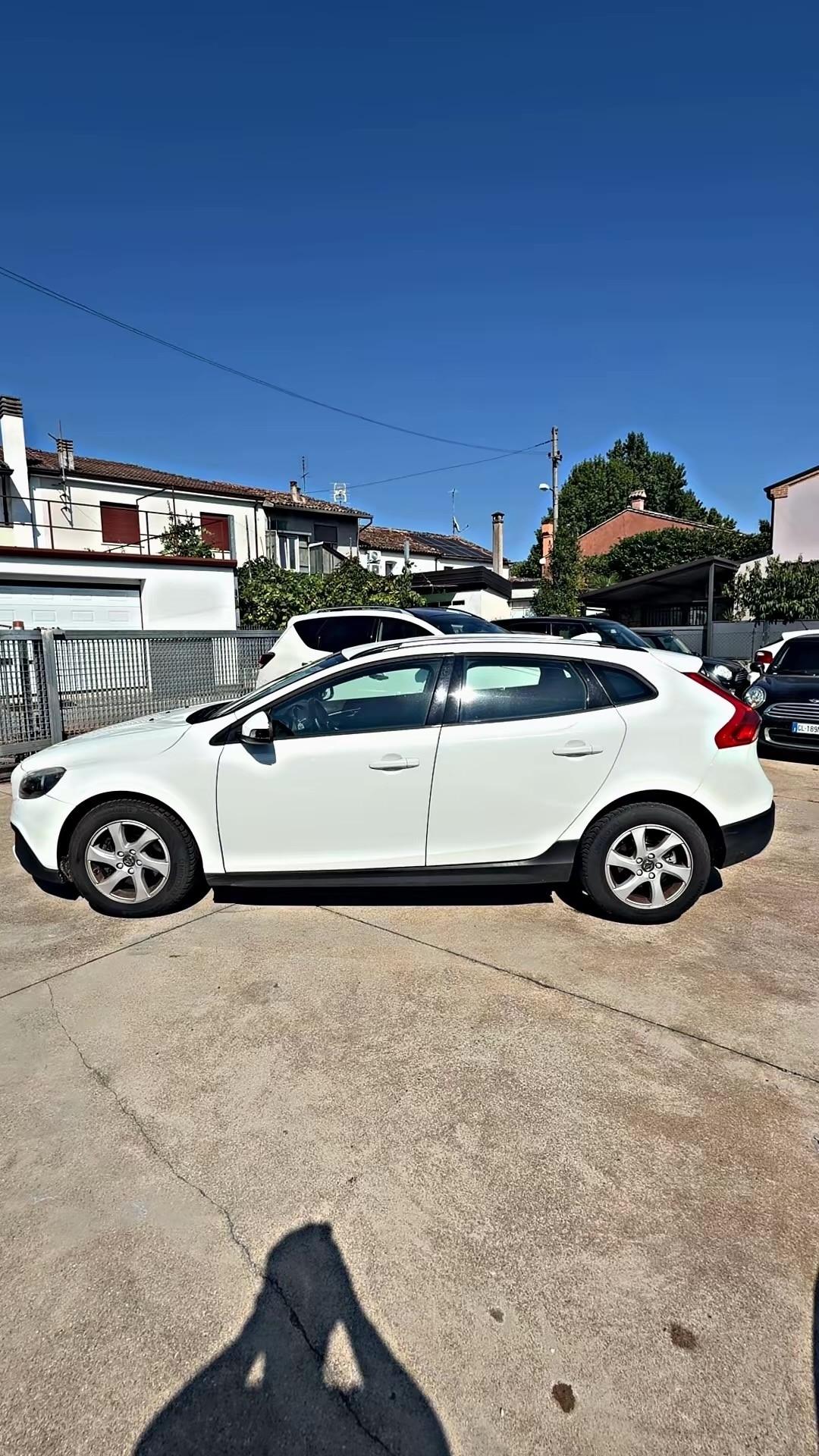 Volvo V40 Cross Country D2 1.6 Momentum
