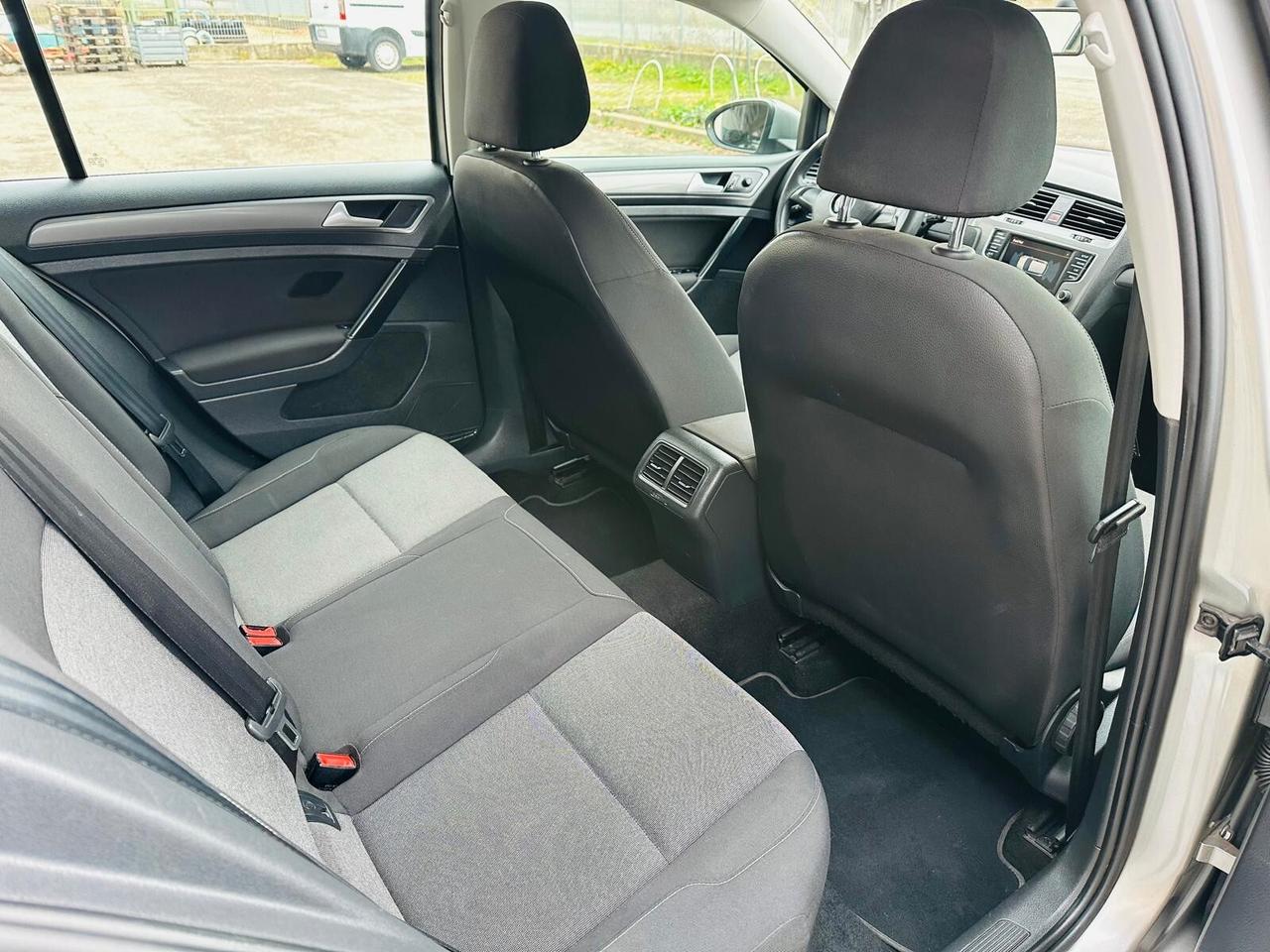 Volkswagen Golf Sportsvan 1.2 TSI Trendline BlueMotion Technology