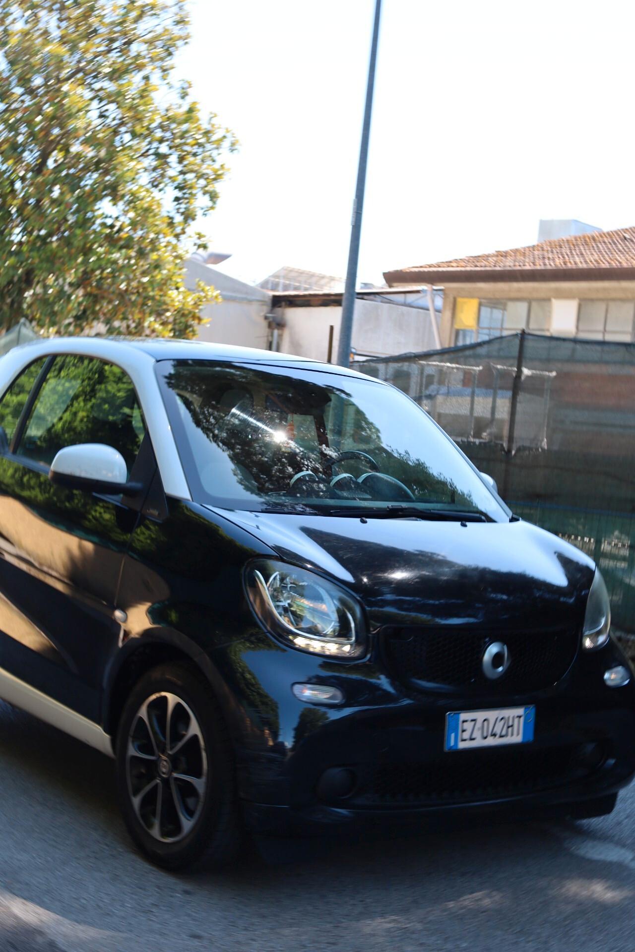 Smart ForTwo 1000 62 kW coupé passion 1.0 MANUALE