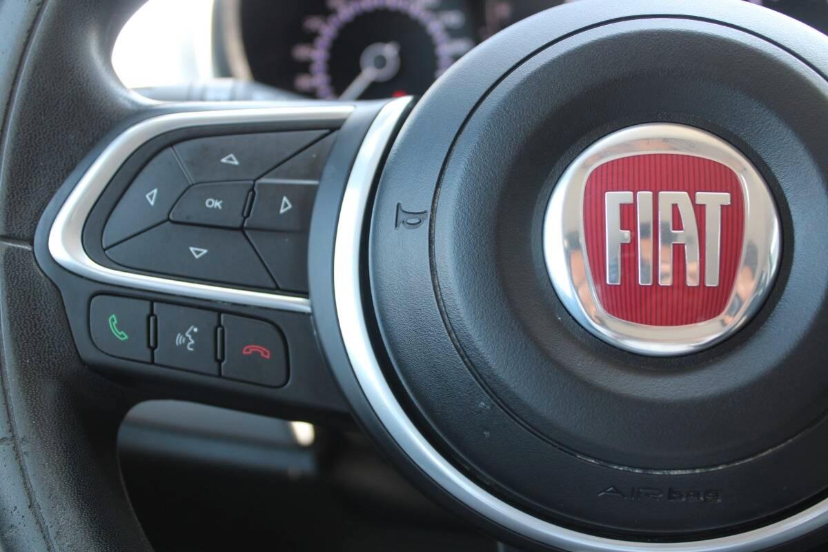 Fiat 500 L 1.3 mjt 95cv con CarPlay