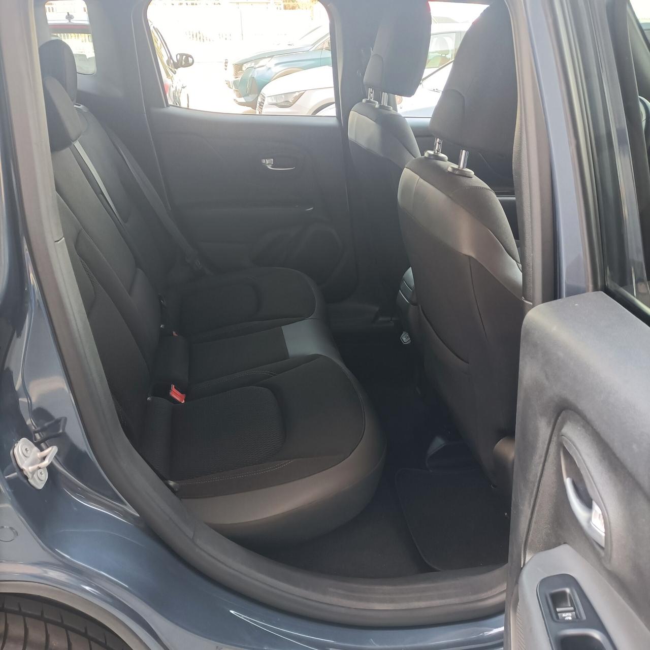 Jeep Renegade 1.6 Mjt 130 CV S