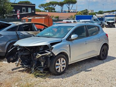 SINISTRATA Dacia Sandero Streetway 1.0 TCe ECO-G