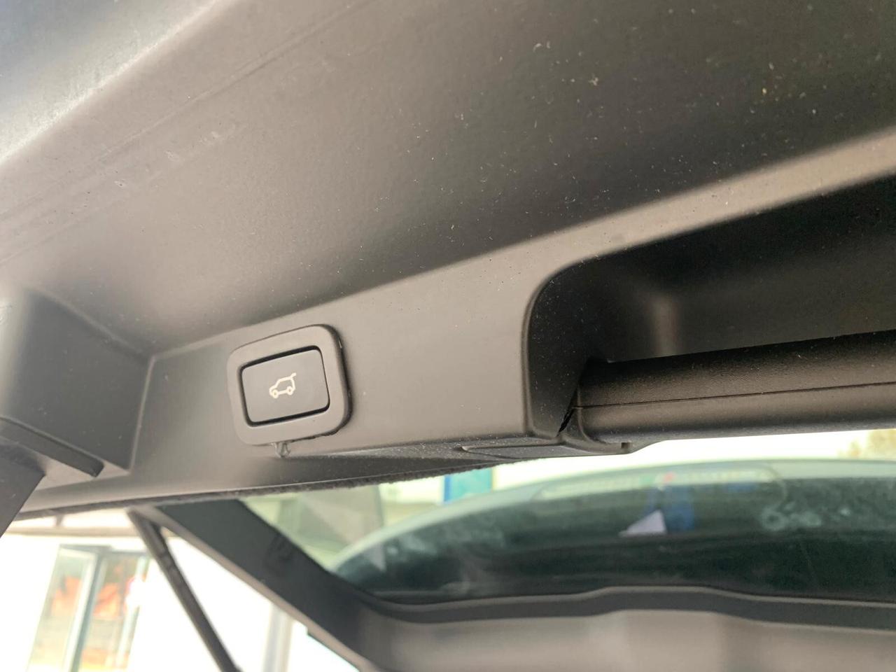 Land Rover R.R Sport HSE 3.0 TDV6