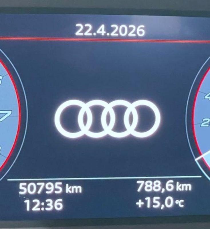Audi A3 Sportback 30 g-tron S tronic Business