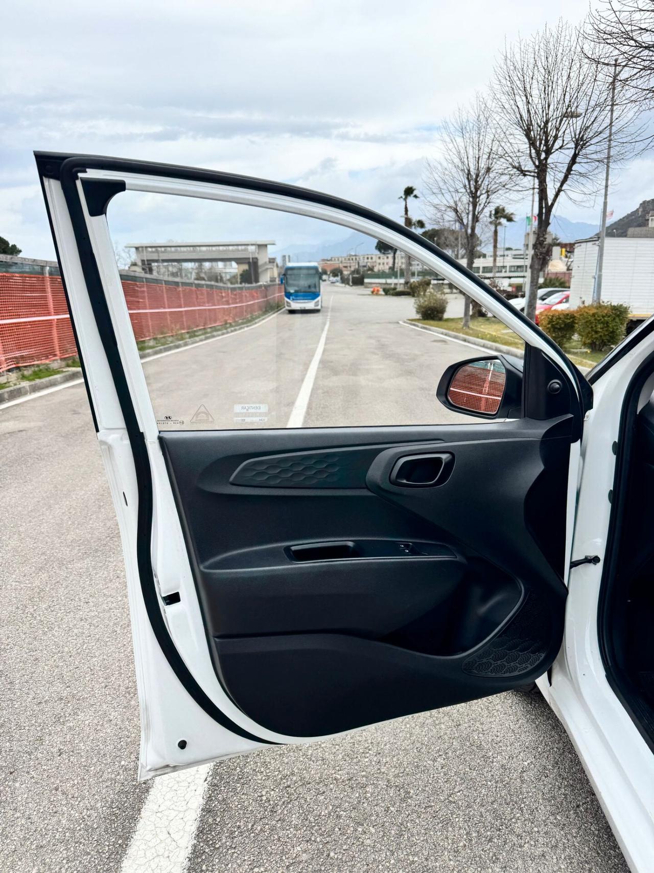 Hyundai i10 1.0 GPL UNICOPRO SALERNO - 2022