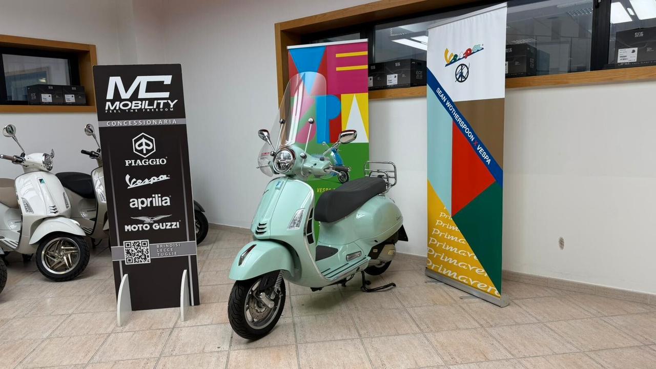 Vespa GTS 125