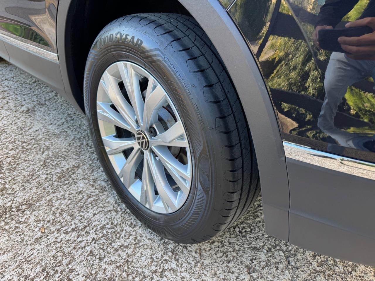 Vw Tiguan 2.0 TDI - PARI AL NUOVO- 2023