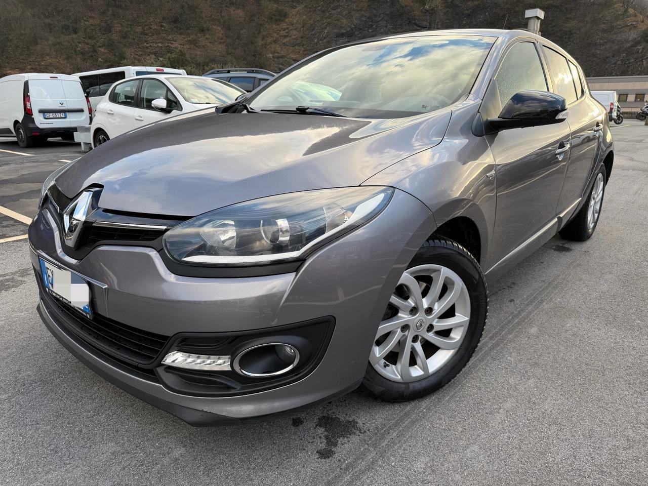 Renault Megane Mégane 1.5 dCi 110CV Limited - NEOPATENTATI