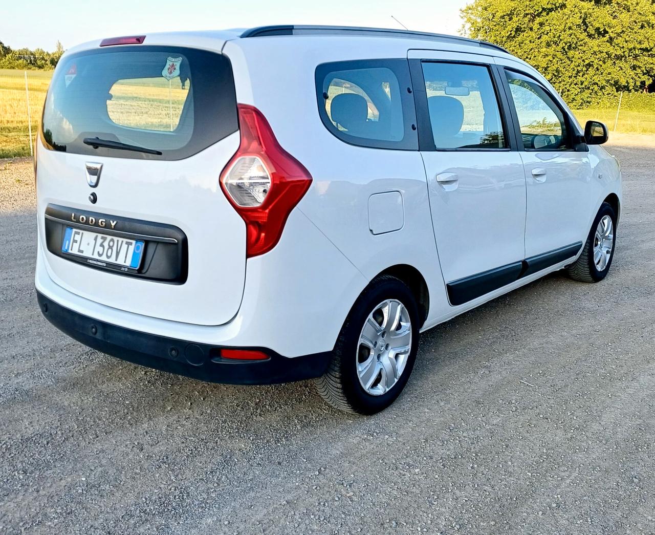 Dacia Lodgy 1.5 dCi 8V 110CV Start&Stop 5 posti Lauréate