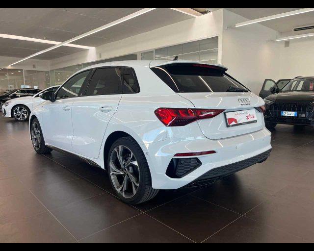 AUDI A3 SPB 30 g-tron S tronic S line edition