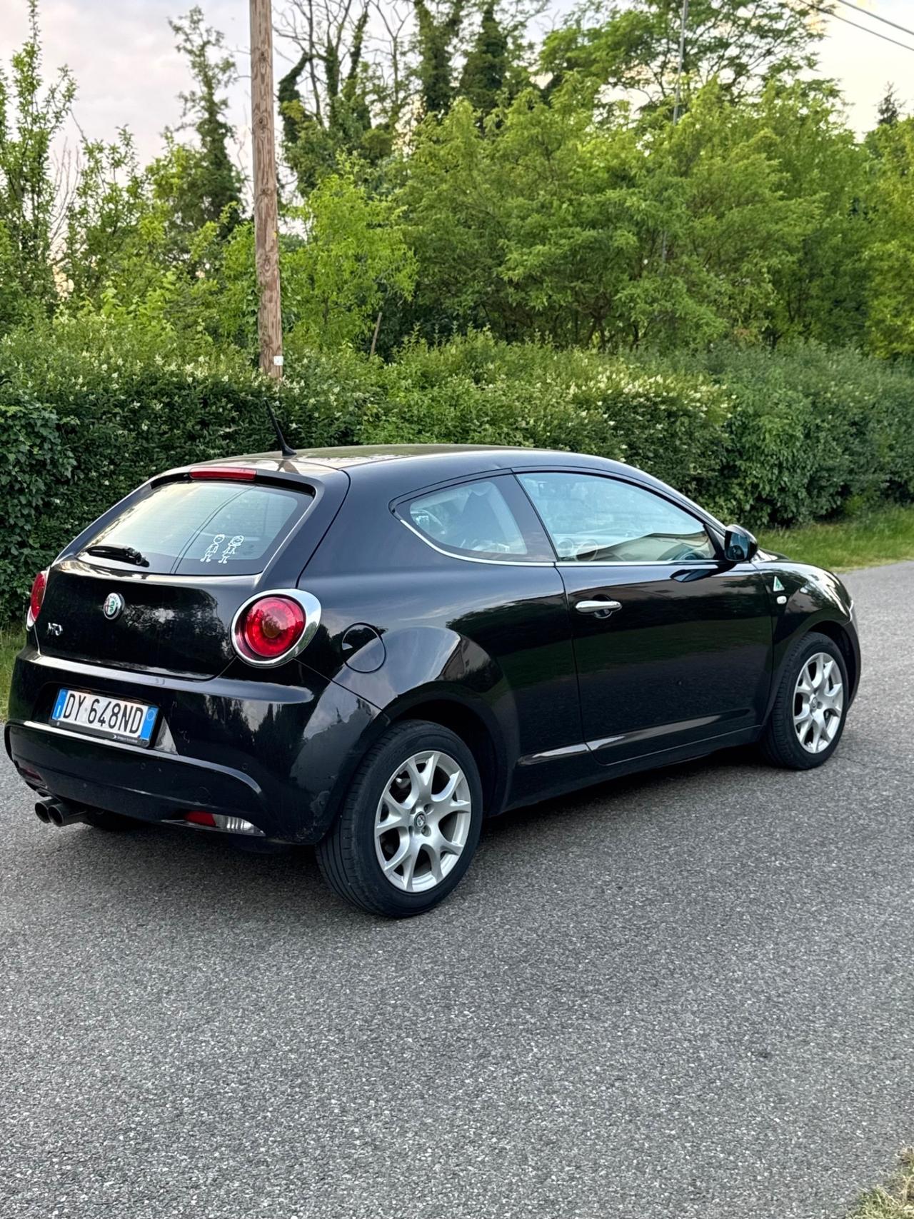 Alfa Romeo MiTo 1.4 T 155 CV Distinctive Sport Pack