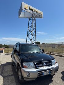Mitsubishi Pajero 3.2 16V DI-D 3p. GLX my03"