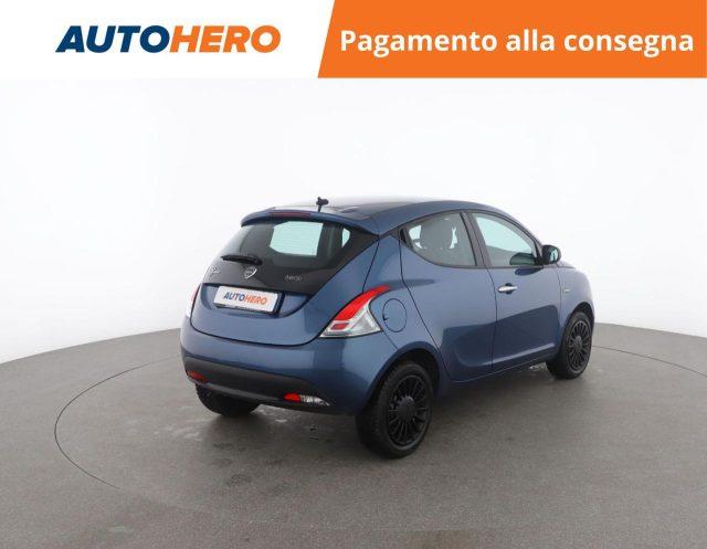 LANCIA Ypsilon 1.0 FireFly 5 porte S&S Hybrid Silver