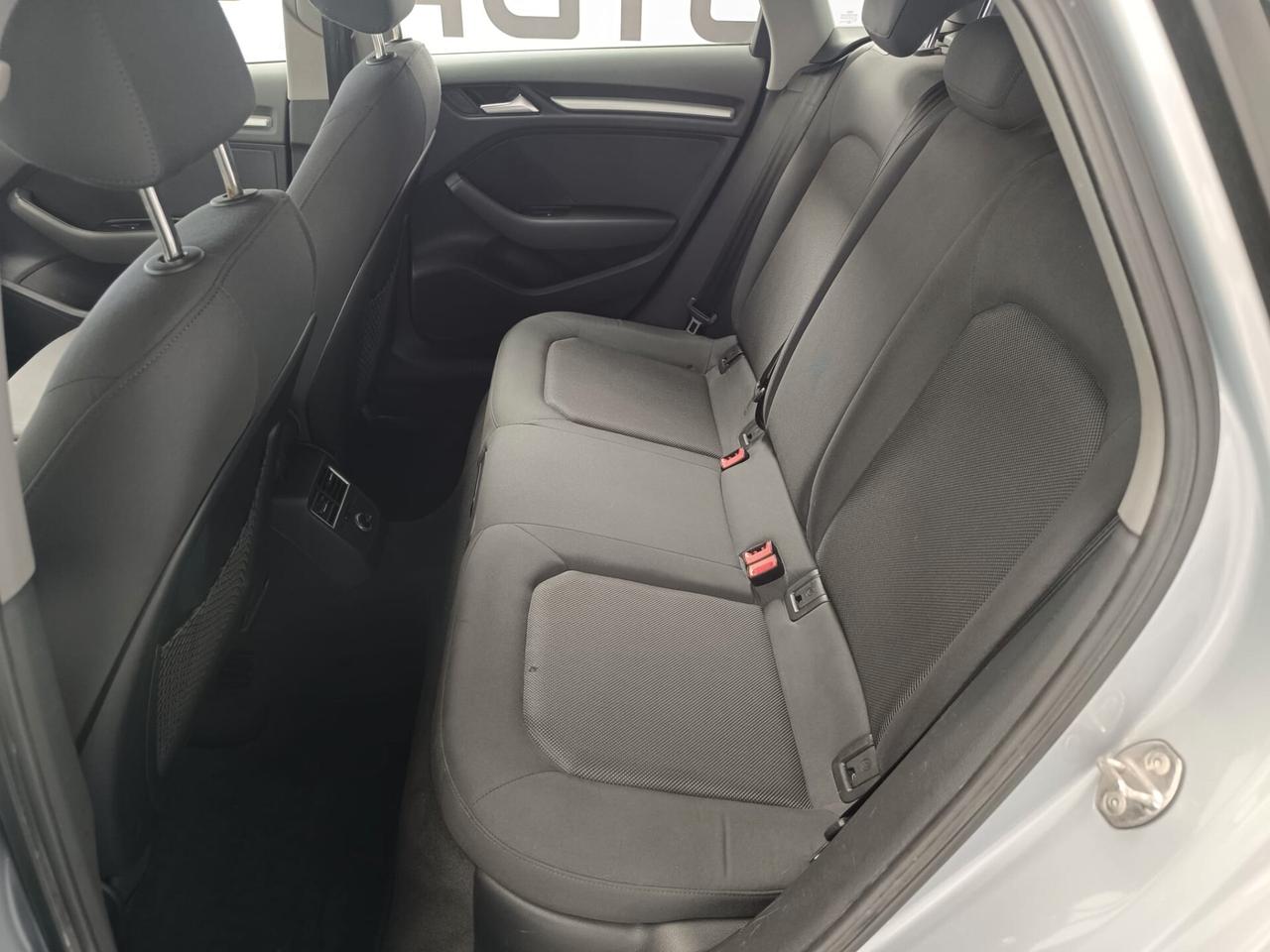 Audi A3 SPB 30 TDI Business