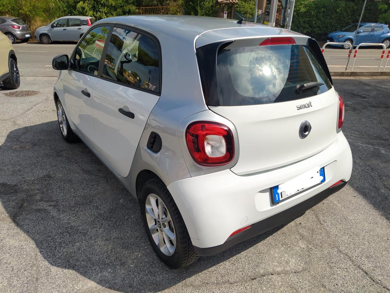 Smart ForFour 70 1.0 Youngster