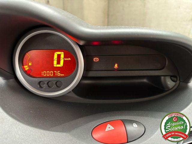 RENAULT Twingo 1.2 16V Live ADATTA A NEO PATENTATI