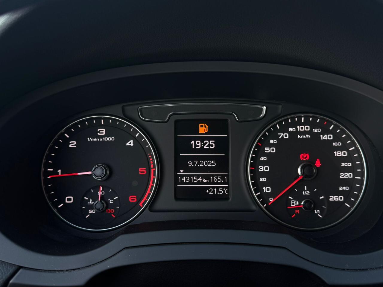 Audi Q3 2.0 TDI MANUALE SPORT DESIGN ED.-UNIPROPRIETARIO