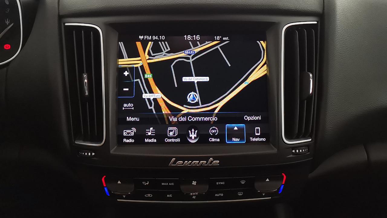 MASERATI Levante - Levante 3.0 V6 275cv auto