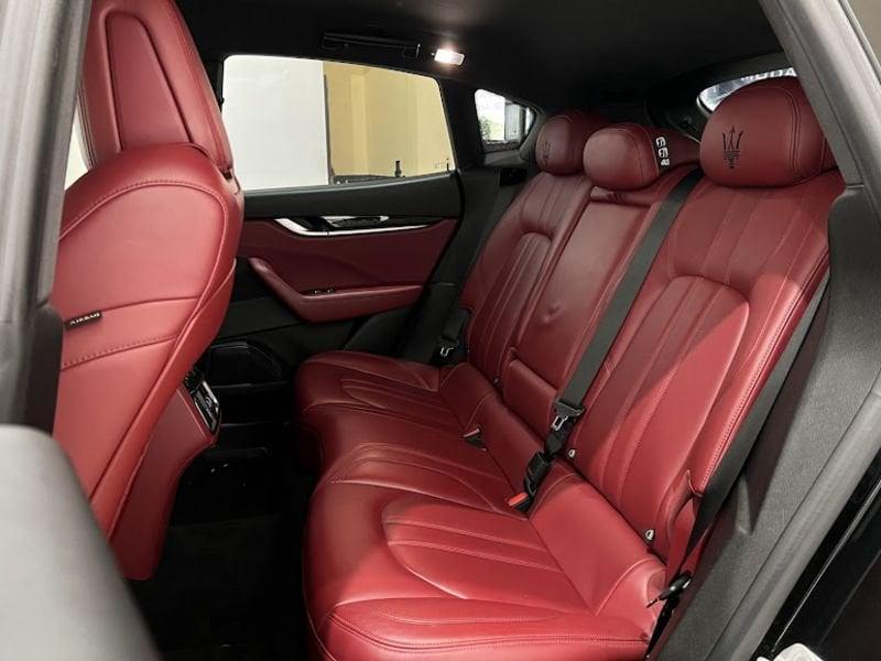 Maserati Levante V6 Diesel 250 CV AWD