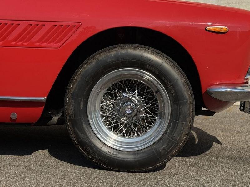 Ferrari 330 GT 2+2 restauro da concorso