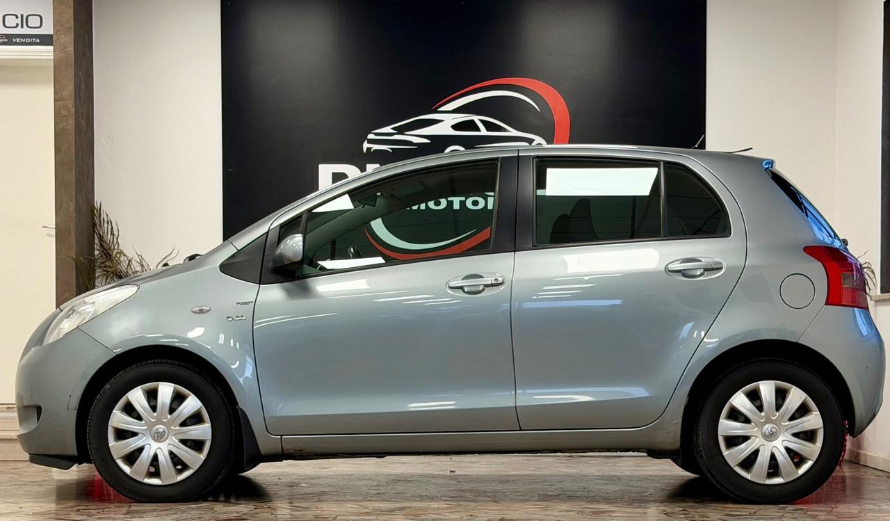 Toyota Yaris 1.4 D-4D 5 porte Navi